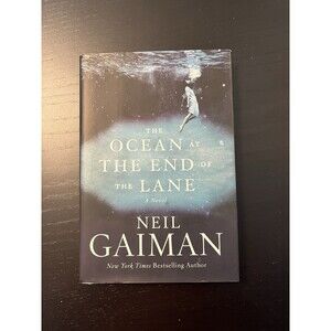 The Ocean at the End of the Lane: A Novel - Hardcover By Gaiman, Neil - GOOD